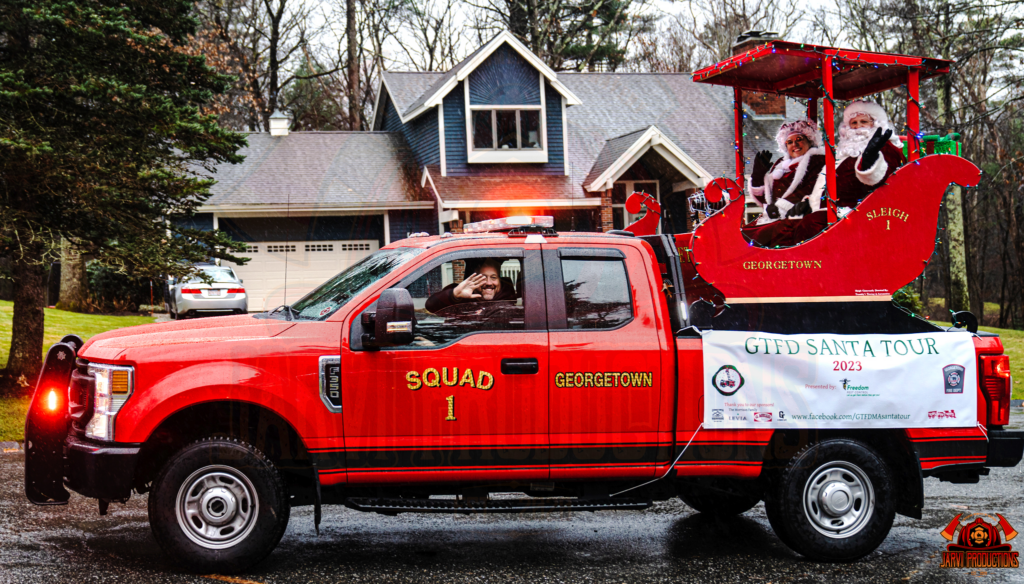 Georgetown fire truck using Glympse Premium Tags